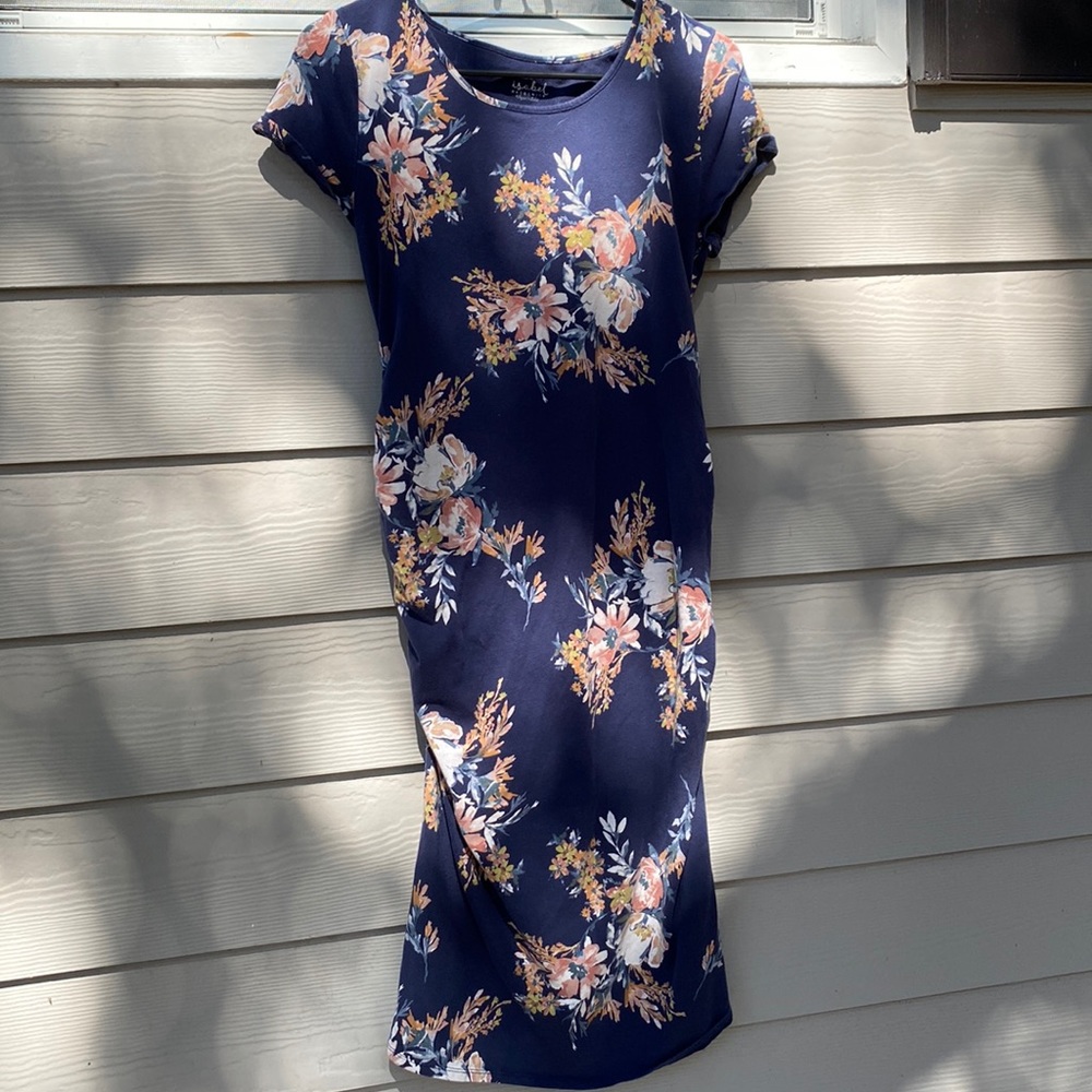 Maternity blue floral dress